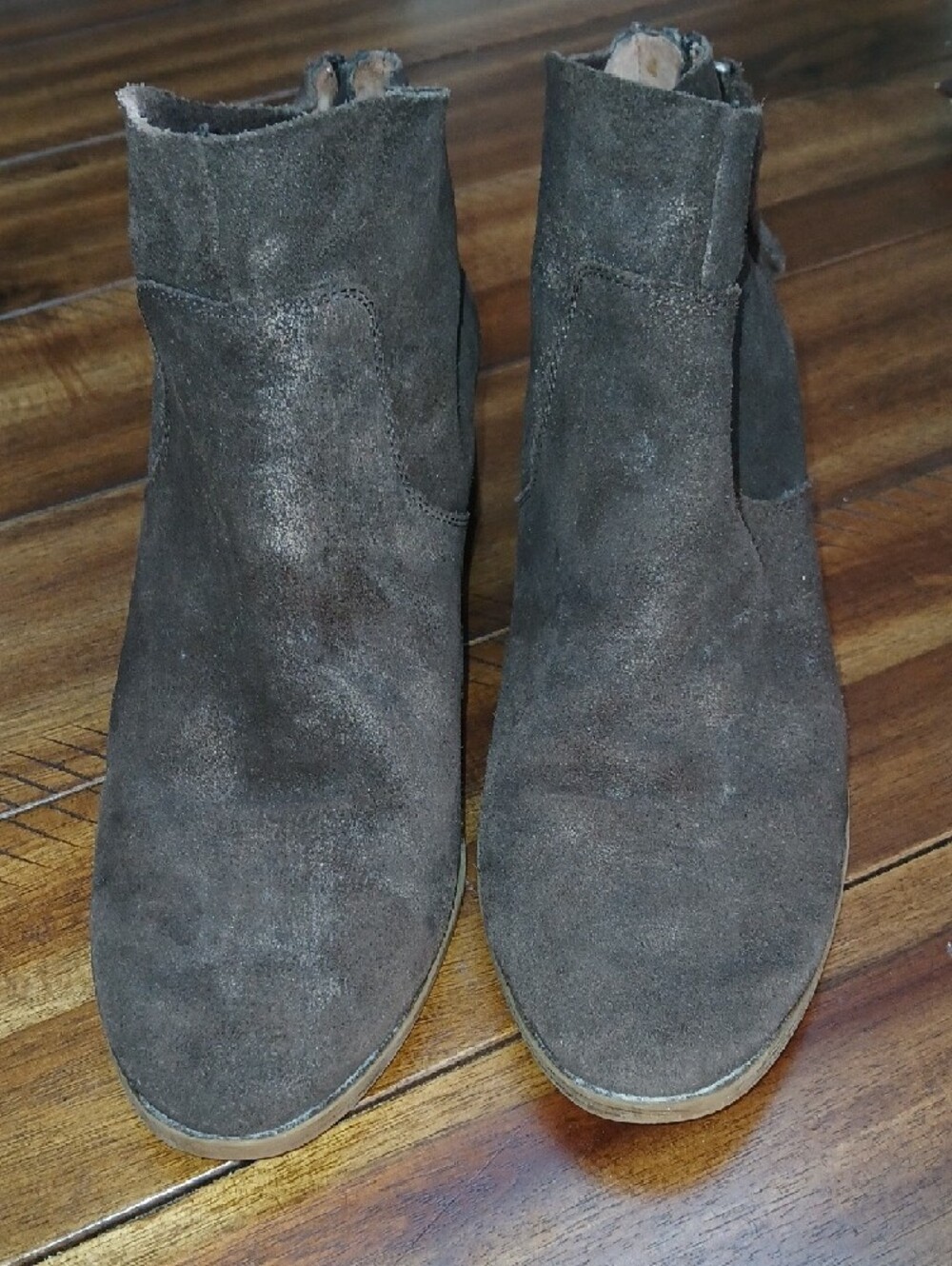 Lucky Brand Lahela Chocolate Suede Gold Shimmer Ankle Booties